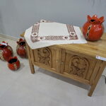 Odsłonięcie chaczkara i wystawa prac uczniów z udziałem ambasadora Armenii w kieleckim Plastyku / Mateusz Kaczmarczyk / Radio Kielce