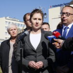Konferencja prasowa Artura Gierady. Na zdjęciu: Kamila Wojda z kieleckiego koła .Nowoczesna / Marzena Mąkosa / Radio Kielce