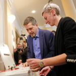 Otwarcie urn z głosami oddanymi przez mieszkańców Kielc na zadania zgłoszone do Budżetu Obywatelskiego / Marzena Mąkosa / Radio Kielce