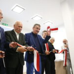 Otwarcie Świętokrzyskiego Klubu Abstynentów "Raj". Przecięcie wstęgi / Marzena Mąkosa / Radio Kielce