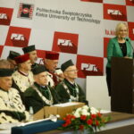 Inauguracja roku akademickiego na Politechnice Świętokrzyskiej. Przemawia Renata Janik - doradca ministra Jarosława Gowina / Marzena Mąkosa / Radio Kielce