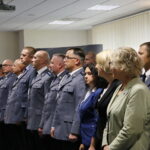 Ślubowanie nowo przyjętych funkcjonariuszy policji / Marzena Mąkosa / Radio Kielce