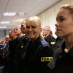 Ślubowanie nowo przyjętych funkcjonariuszy policji / Marzena Mąkosa / Radio Kielce