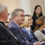 Inauguracja roku akademickiego na Uniwersytecie Jana Kochanowskiego w Kielcach. Na zdjęciu: Wojciech Lubawski - prezydent Kielc  / Marzena Mąkosa / Radio Kielce