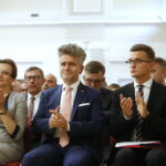 Inauguracja roku akademickiego na Uniwersytecie Jana Kochanowskiego w Kielcach. Na zdjęciu (od lewej): Agata Wojtyszek - wojewoda świętokrzyski i Krzysztof Słoń - senator RP / Marzena Mąkosa / Radio Kielce