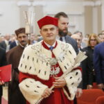 Inauguracja roku akademickiego na Uniwersytecie Jana Kochanowskiego w Kielcach. Na zdjęciu: prof. dr hab. Jacek Semaniak - rektor Uniwersytetu Jana Kochanowskiego / Marzena Mąkosa / Radio Kielce