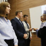 Uroczysta immatrykulacja na Wydziale Lekarskim UJK. Wręczenie legitymacji studenckich / Marzena Mąkosa / Radio Kielce