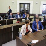 Nadzwyczajna sesja Rady Miasta w Kielcach / Marzena Mąkosa / Radio Kielce