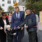 Otwarcie wyremontowanej drogi w Zajączkowie w gminie Piekoszów / Marzena Mąkosa / Radio Kielce