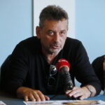 Konferencja prasowa dotycząca spektaklu "Brat naszego Boga". Artur Dziurman - reżyser / Marzena Mąkosa / Radio Kielce