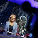 „Debaty o Kielcach”: Marcin Chłodnicki i  Artur Gierada. Na zdjęciu: Beata Oleś - TVP 3 Kielce / Marzena Mąkosa / Radio Kielce