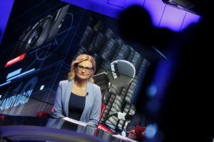 „Debaty o Kielcach”: Marcin Chłodnicki i Artur Gierada. Na zdjęciu: Beata Oleś - TVP 3 Kielce / Marzena Mąkosa / Radio Kielce