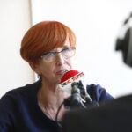 Konferencja w urzędzie wojewódzkim. Elżbieta Rafalska - minister rodziny, pracy i polityki społecznej wraz z wojewodą podsumowała ministerialne programy realizowane w województwie świętokrzyskim. Minister Elżbieta Rafalska  / Marzena Mąkosa / Radio Kielce