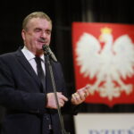 Odznaczenia dla zasłużonych nauczycieli z okazji Dnia Edukacji Narodowej w Zespole Państwowych Szkół Muzycznych w Kielcach. Na zdjęciu: Wojciech Lubawski - prezydent Kielc / Marzena Mąkosa / Radio Kielce