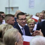 Spotkanie premiera Mateusza Morawieckiego z mieszkańcami Ostrowca Świętokrzyskiego / Marzena Mąkosa / Radio Kielce