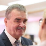 Podpisanie umowy dotyczącej zawiązania konsorcjum pomiędzy Głównym Urzędem Miar i Politechniką Świętokrzyską. Na zdjęciu: Wojciech Lubawski - prezydent Kielc / Marzena Mąkosa / Radio Kielce