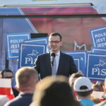 Spotkanie premiera Mateusza Morawieckiego z mieszkańcami Staszowa / Marzena Mąkosa / Radio Kielce