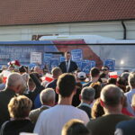 Spotkanie premiera Mateusza Morawieckiego z mieszkańcami Staszowa / Marzena Mąkosa / Radio Kielce