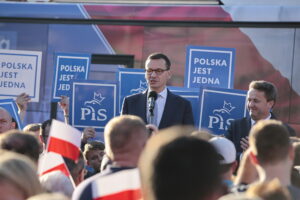 Spotkanie premiera Mateusza Morawieckiego z mieszkańcami Staszowa / Marzena Mąkosa / Radio Kielce