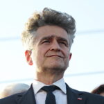 Odsłonięcie tablicy poświęconej wicepremierowi Przemysławowi Gosiewskiemu. Krzysztof Słoń - senator RP  / Marzena Mąkosa / Radio Kielce