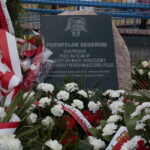 Odsłonięcie tablicy poświęconej wicepremierowi Przemysławowi Gosiewskiemu / Marzena Mąkosa / Radio Kielce