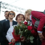 Odsłonięcie tablicy poświęconej wicepremierowi Przemysławowi Gosiewskiemu. Jadwiga Gosiewska - matka wicepremiera Przemysława Gosiewskiego / Marzena Mąkosa / Radio Kielce