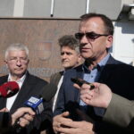 Konferencja prasowa PiS. Na zdjęciu (od lewej): Krzysztof Lipiec - poseł PiS, Krzysztof Słoń - senator RP i Janusz Koza - sekretarz miasta Kielce / Marzena Mąkosa / Radio Kielce