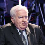 Radio Kielce i TVP3 Kielce. Debata o regionie. Kandydaci do sejmiku województwa świętokrzyskiego. Na zdjęciu: Jan Cieślak - komitet wyborczy Wolni i Solidarni / Marzena Mąkosa / Radio Kielce