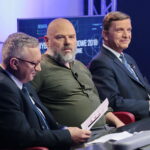 Radio Kielce i TVP3 Kielce. Debata o regionie. Kandydaci do sejmiku województwa świętokrzyskiego. Na zdjęciu (od lewej): Andrzej Skrętek - komitet wyborczy SLD Lewica Razem, Łukasz Kosmala - komitet wyborczy Parti Razem, Andrzej Pruś - komitet wyborczy PiS / Marzena Mąkosa / Radio Kielce