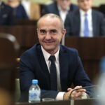 Uroczysta, pożegnalna sesja kieleckiej rady miasta w ratuszu. Podsumowanie działalności samorządu Kielc w kadencji 2014 – 2018. Na zdjęciu: Piotr Kisiel - Przewodniczący Komisji Rewizyjnej Rady Miasta Kielce / Marzena Mąkosa / Radio Kielce