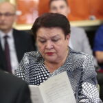 Uroczysta, pożegnalna sesja kieleckiej rady miasta w ratuszu. Podsumowanie działalności samorządu Kielc w kadencji 2014 – 2018. Na zdjęciu: Regina Zapała - Przewodnicząca Komisji Edukacji i Kultury Rady Miasta Kielce / Marzena Mąkosa / Radio Kielce