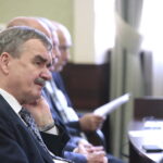 Uroczysta, pożegnalna sesja kieleckiej rady miasta w ratuszu. Podsumowanie działalności samorządu Kielc w kadencji 2014 – 2018. Prezydent Kielc - Wojciech Lubawski / Marzena Mąkosa / Radio Kielce