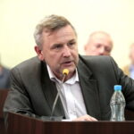 Uroczysta, pożegnalna sesja kieleckiej rady miasta w ratuszu. Podsumowanie działalności samorządu Kielc w kadencji 2014 – 2018. Na zdjęciu: Jarosław Machnicki - Radny Rady Miasta Kielce / Marzena Mąkosa / Radio Kielce