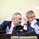 Uroczysta, pożegnalna sesja kieleckiej rady miasta w ratuszu. Podsumowanie działalności samorządu Kielc w kadencji 2014 – 2018. Na zdjęciu po lewej: Jacek Wołowiec - Radny Rady Miasta Kielce / Marzena Mąkosa / Radio Kielce