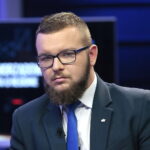 Radio Kielce i TVP3 Kielce. Debata o regionie. Kandydaci do sejmiku województwa świętokrzyskiego. Na zdjęciu: Piotr Żyłka - komitet wyborczy Wolność w samorządzie / Marzena Mąkosa / Radio Kielce