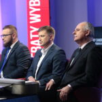 Radio Kielce i TVP3 Kielce. Debata o regionie. Kandydaci do sejmiku województwa świętokrzyskiego. Na zdjęciu (od lewej): Piotr Żyłka - komitet wyborczy Wolność w samorządzie, Arkadiusz Bąk - komitet wyborczy Polskiego Stronnictwa Ludowego, Paweł Zalewski - komitet wyborczy Koalicji Obywatelskiej / Marzena Mąkosa / Radio Kielce