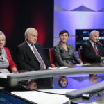 Radio Kielce i TVP3 Kielce. Debata o regionie. Kandydaci do sejmiku województwa świętokrzyskiego. Na zdjęciu (od lewej): Jadwiga Szewczyk - komitet wyborczy Kukiz'15, Jerzy Jaskiernia - komitet wyborczy SLD Lewica Razem, Alicja Lisik - komitet wyborczy Partia Razem, Marek Jońca - komitet wyborczy Prawo i Sprawiedliwość / Marzena Mąkosa / Radio Kielce