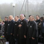 Uroczystość nadania Szkole Podstawowej z Oddziałami Dwujęzycznymi w Bolminie imienia Świętego Jana Pawła II / Marzena Mąkosa / Radio Kielce