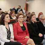 Wręczenie nagród laureatom konkursu na projekt graficzny "Zaprojektuj Niepodległość".  / Marzena Mąkosa / Radio Kielce