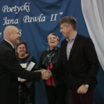 Konkurs poetycki "O złoty Laur św. Jana Pawła II" w Szkole Podstawowej / Marzena Mąkosa / Radio Kielce