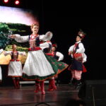 Widowisko "Trąbo Nasza Wrogom Grzmij" w wykonaniu Reprezentacyjnego Zespołu Artystycznego Wojska Polskiego / Emilia Sitarska / Radio Kielce