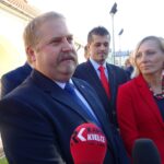 Staszów. Konwencja PiS. Paweł Krakowiak z Solidarnej Polski - kandydat do Sejmiku Województwa Świetokrzyskiego / Emilia Sitarska / Radio Kielce