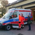 Przekazanie karetki opatowskiemu pogotowiu ratunkowemu / Emilia Sitarska / Radio Kielce