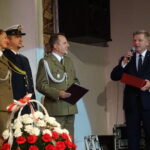 Na zdjęciu: Jarosław Rusiecki - senator PiS z Reprezentacyjnym Zespołem Artystycznym Wojska Polskiego / Emilia Sitarska / Radio Kielce