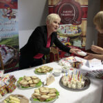 Tokarnia. Wręczenie certyfikatów „Świętokrzyska Kuźnia Smaków” / Krzysztof Bujnowicz / Radio Kielce