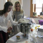 Tokarnia. Wręczenie certyfikatów „Świętokrzyska Kuźnia Smaków” / Krzysztof Bujnowicz / Radio Kielce