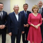 Na zdjęciu od lewej: Marcin Piętak - kandydat do Sejmiku województwa, Krzysztof Lipiec - poseł PiS, Andrzej Pruś - radny sejmiku, Anna Krupka - poseł PiS, Marcin Perz - prezes SEE Starachowice / Emilia Sitarska / Radio Kielce