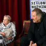 Kielce. Spektakl „Szalone nożyczki” w Teatrze im. Stefana Żeromskiego. Na zdjęciu: Teresa Bielińska i Jacek Mąka. / Mateusz Kaczmarczyk / Radio Kielce