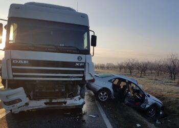 Wypadek na drodze krajowej nr 79 w Wysiadłowie / Straż pożarna w Sandomierzu