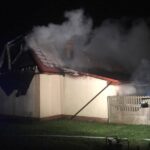 Pożar domu w Podszkodziu, w powiecie ostrowieckim / KP PSP Ostrowiec Św.